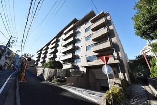 参宮橋マンションの物件外観写真